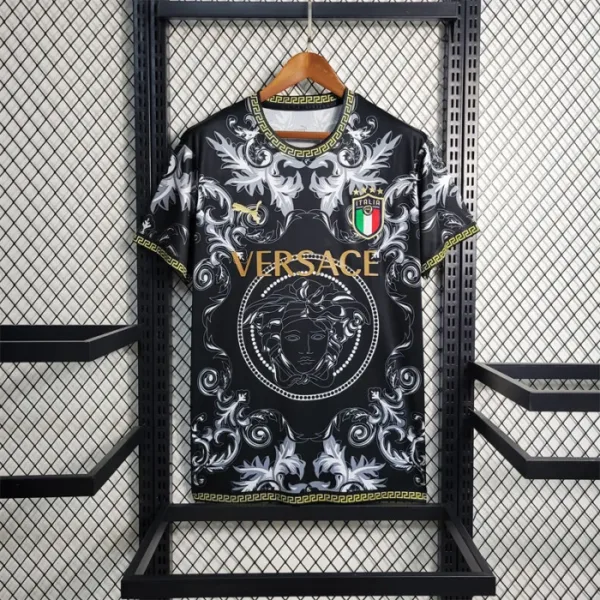 italy var